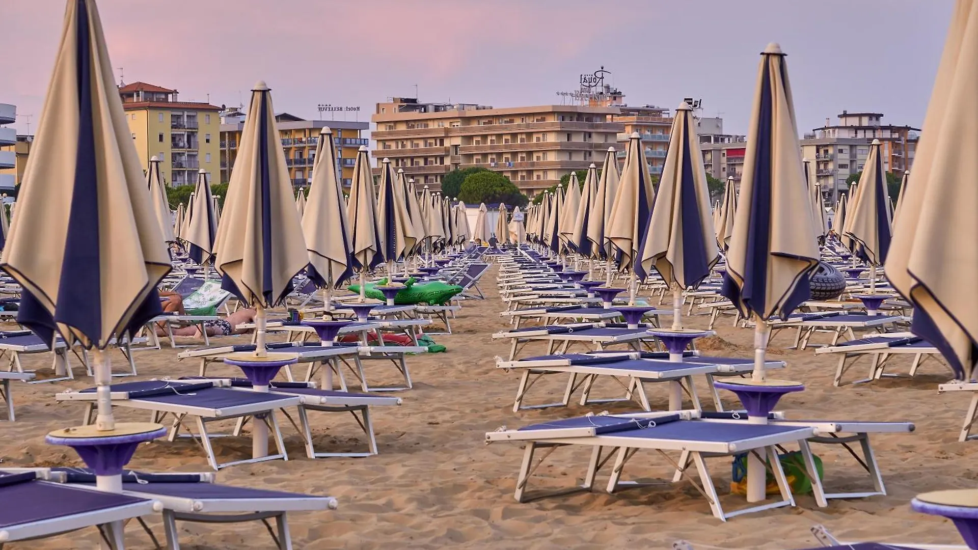 Bright Flat Perfect For Families - Beahost Apartment Bibione Italy
